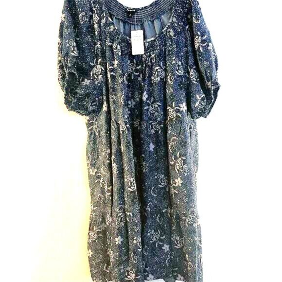 Torrid Women's 2X Blue Chambray Puff Sleeve Smocked Dress - Picture 1 of 9